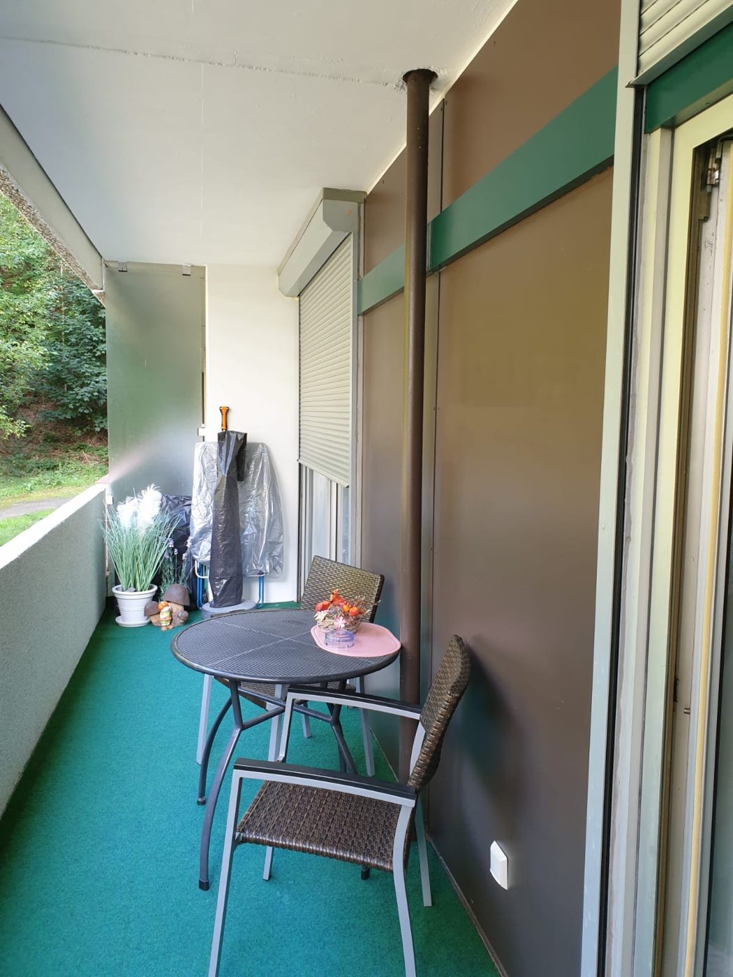 Balkon mit Sitzplatz